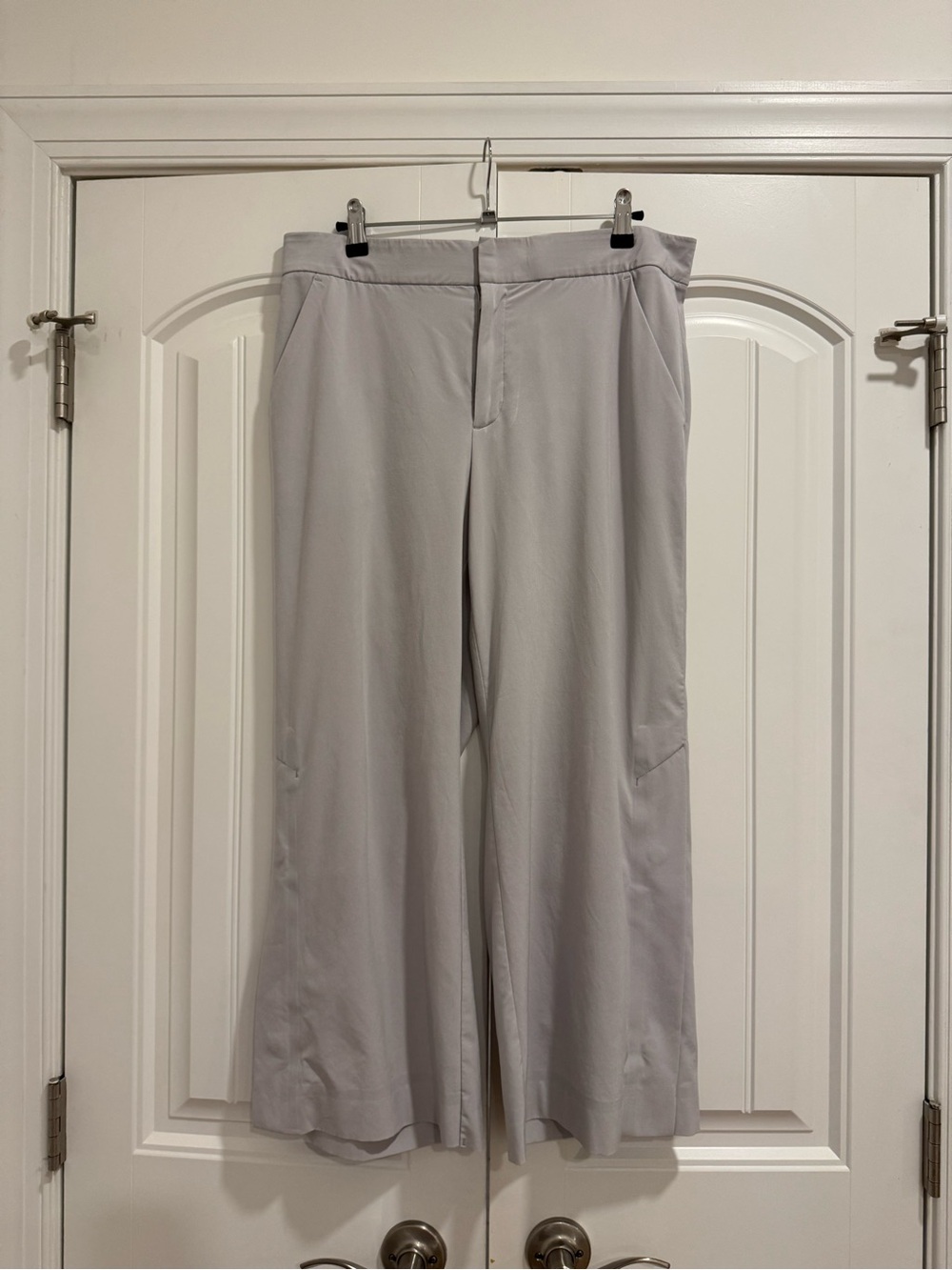 Athleta Tribeca Crop Wide Leg Pant Side Snap Leg Gray Size 12